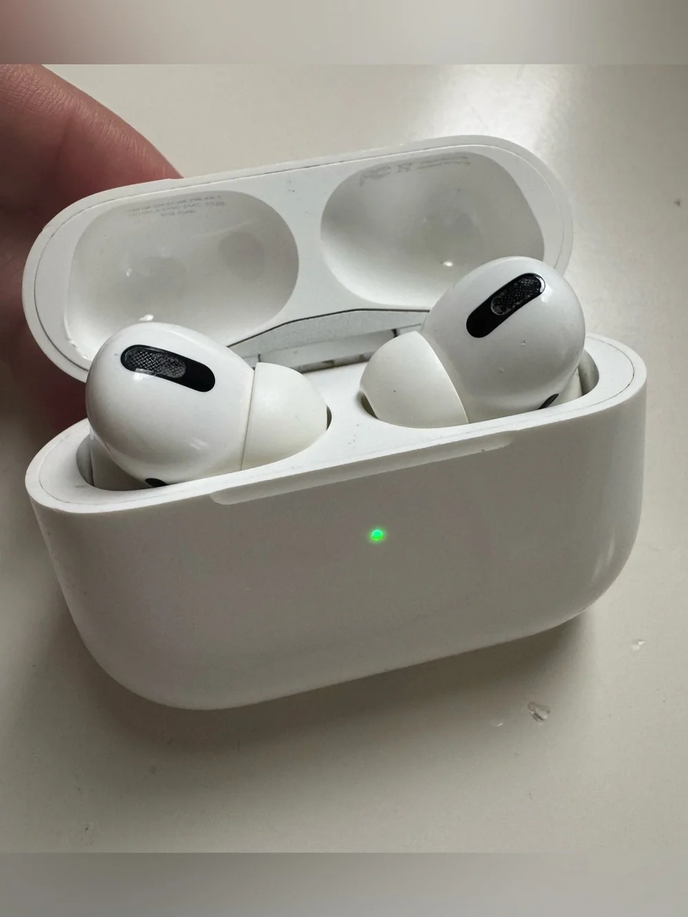 Apple AirPods Pro True Wireless Earbuds - White